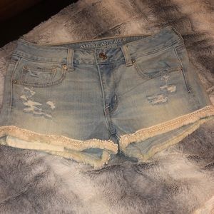 AEO light wash denim jean shorts